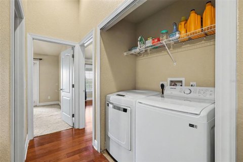 Townhouse in Melbourne, Florida 3 bedrooms, 162.76 sq.m. № 2204728 - photo 25