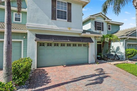 Townhouse in Melbourne, Florida 3 bedrooms, 162.76 sq.m. № 2204728 - photo 2