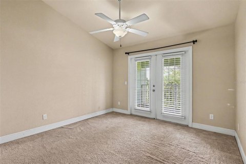 Townhouse in Melbourne, Florida 3 bedrooms, 162.76 sq.m. № 2204728 - photo 15