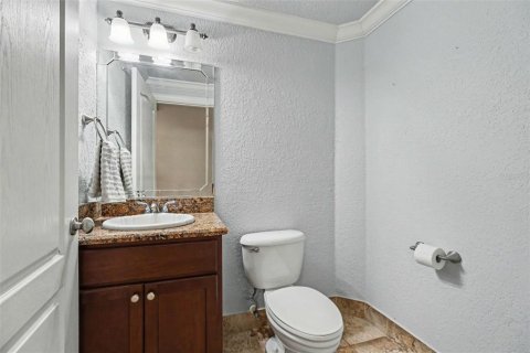 Townhouse in Melbourne, Florida 3 bedrooms, 162.76 sq.m. № 2204728 - photo 11