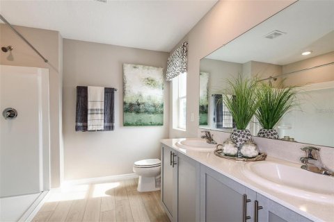 House in Parrish, Florida 5 bedrooms, 229.38 sq.m. № 1580335 - photo 20
