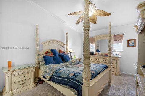 Villa ou maison à vendre à Miami, Floride: 3 chambres, 165.09 m2 № 1750361 - photo 23