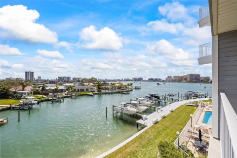 Condo in Clearwater, Florida, 2 bedrooms  № 1593463 - photo 22