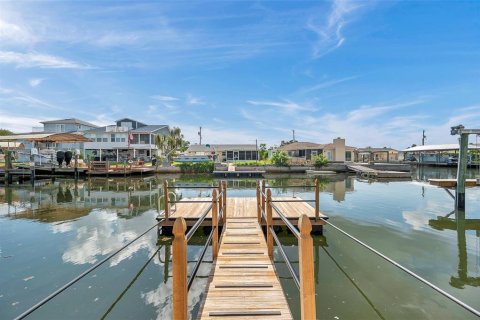 Casa en alquiler en Hudson, Florida, 3 dormitorios, 192.59 m2 № 1819342 - foto 12