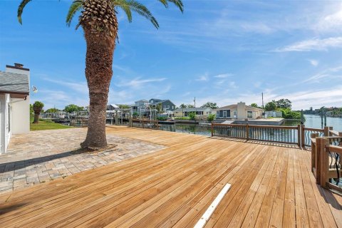 Casa en alquiler en Hudson, Florida, 3 dormitorios, 192.59 m2 № 1819342 - foto 8