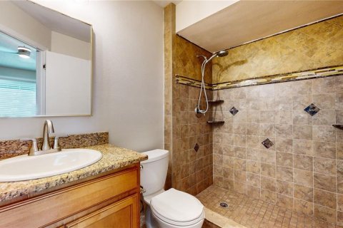 Condo in Temple Terrace, Florida, 2 bedrooms  № 1204916 - photo 27