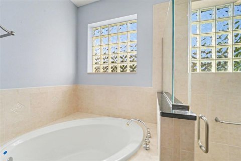 Villa ou maison à vendre à Weeki Wachee, Floride: 3 chambres, 212.56 m2 № 2429263 - photo 18