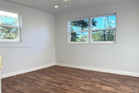 Villa ou maison à vendre à Sebring, Floride: 3 chambres № 1752454 - photo 14