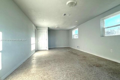 Villa ou maison à vendre à Sebring, Floride: 3 chambres № 1752454 - photo 10