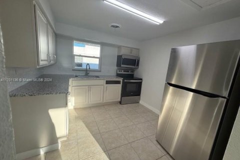 Villa ou maison à vendre à Sebring, Floride: 3 chambres № 1752454 - photo 3
