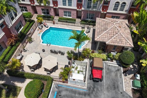 Touwnhouse à vendre à Fort Lauderdale, Floride: 3 chambres, 195.09 m2 № 2089621 - photo 4