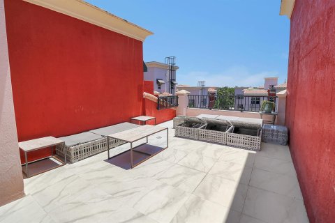 Touwnhouse à vendre à Fort Lauderdale, Floride: 3 chambres, 195.09 m2 № 2089621 - photo 30