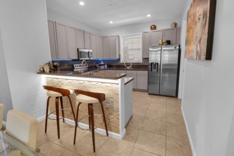 Touwnhouse à vendre à Fort Lauderdale, Floride: 3 chambres, 195.09 m2 № 2089621 - photo 6