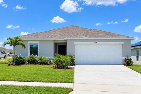 Casa en Winter Haven, Florida 4 dormitorios, 186.18 m2 № 2360957