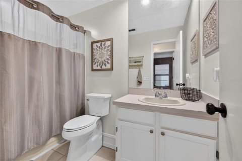 Casa en venta en Tampa, Florida, 3 dormitorios, 173.91 m2 № 2408585 - foto 24