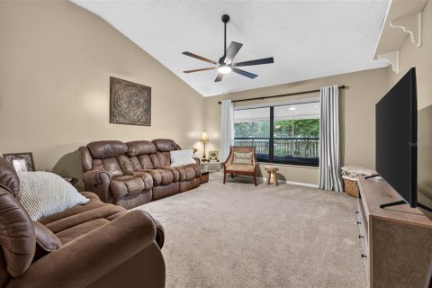 Casa en venta en Tampa, Florida, 3 dormitorios, 173.91 m2 № 2408585 - foto 5