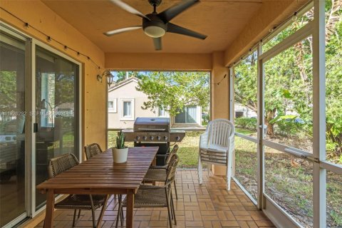 Casa en venta en Weston, Florida, 3 dormitorios, 142.42 m2 № 1984560 - foto 24