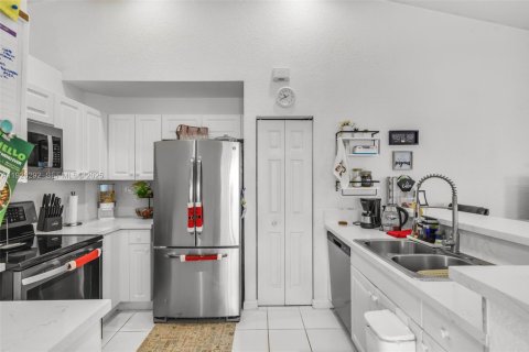 Casa en venta en Weston, Florida, 3 dormitorios, 142.42 m2 № 1984560 - foto 9