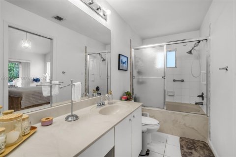 Casa en venta en Weston, Florida, 3 dormitorios, 142.42 m2 № 1984560 - foto 18