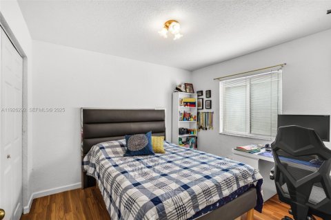 Casa en venta en Weston, Florida, 3 dormitorios, 142.42 m2 № 1984560 - foto 21