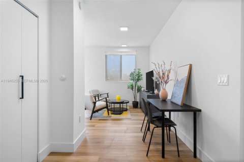 Apartamento en alquiler en Miami, Florida, 42.55 m2 № 2002364 - foto 8