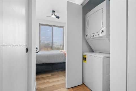 Apartamento en alquiler en Miami, Florida, 42.55 m2 № 2002364 - foto 14