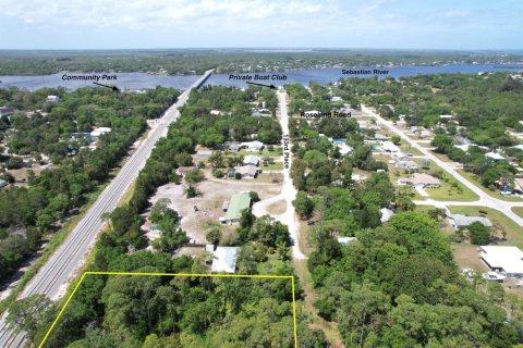 Land in Sebastian, Florida № 1097509 - photo 1
