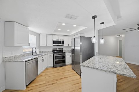 Casa en venta en New Port Richey, Florida, 2 dormitorios, 103.77 m2 № 2381006 - foto 8
