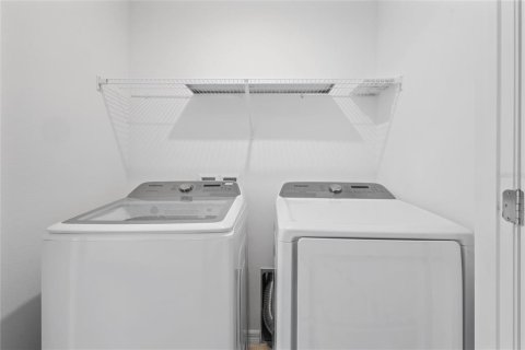 Adosado en alquiler en Orlando, Florida, 3 dormitorios, 140.84 m2 № 2197444 - foto 28