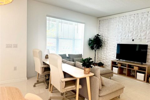 Adosado en alquiler en Orlando, Florida, 3 dormitorios, 140.84 m2 № 2197444 - foto 13
