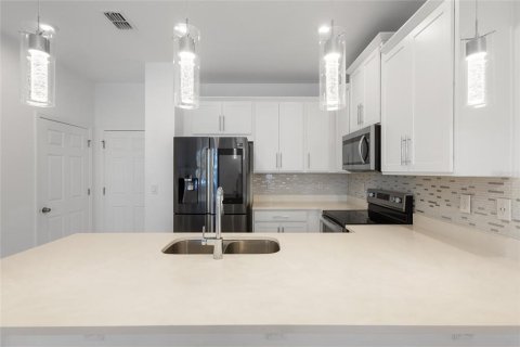 Adosado en alquiler en Orlando, Florida, 3 dormitorios, 140.84 m2 № 2197444 - foto 16
