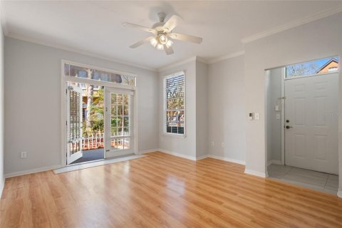 Condo in Orlando, Florida, 1 bedroom  № 2221920 - photo 23