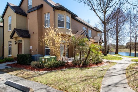 Condo in Orlando, Florida, 1 bedroom  № 2221920 - photo 6
