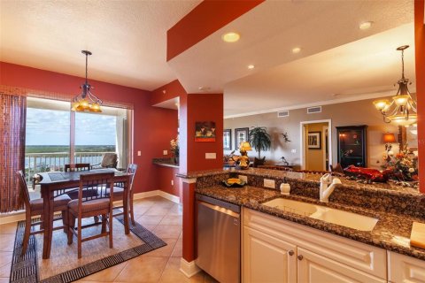 Condo in New Smyrna Beach, Florida, 3 bedrooms  № 1786626 - photo 7