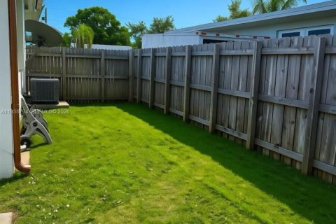 Villa ou maison à louer à Cutler Bay, Floride: 4 chambres, 125.6 m2 № 1997443 - photo 14