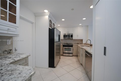 Купить кондоминиум в Ки-Бискейн, Флорида 2 спальни, 138.24м2, № 2056785 - фото 5