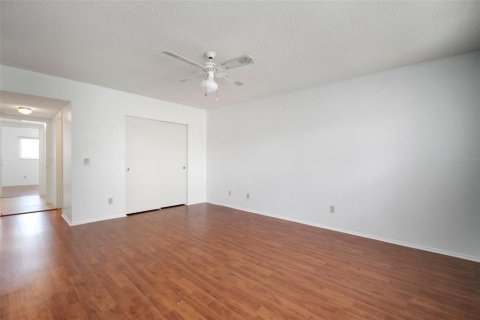 Condo in Clearwater, Florida, 2 bedrooms  № 1618790 - photo 18