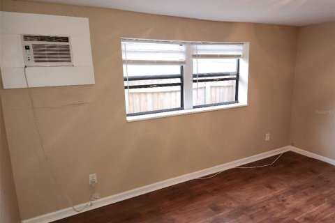 Appartement à louer à Saint Petersburg, Floride: 1 chambre, 53.51 m2 № 2419062 - photo 4