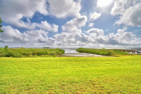 House in Winter Haven, Florida 5 bedrooms, 293.66 sq.m. № 1609063 - photo 3