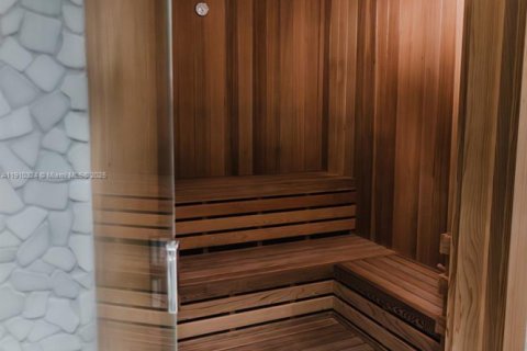 Copropriété à vendre à Miami, Floride: 2 chambres, 105.35 m2 № 1966561 - photo 7