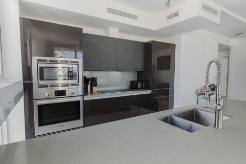 Copropriété à vendre à Miami, Floride: 2 chambres, 105.35 m2 № 1966561 - photo 15