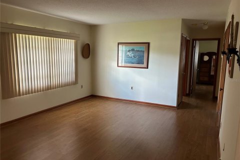 House in Astor, Florida 2 bedrooms, 107.02 sq.m. № 1870608 - photo 11