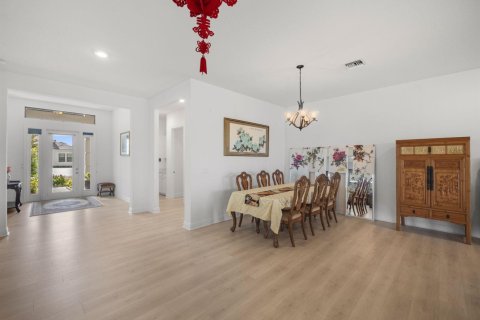 House in Westlake, Florida 3 bedrooms, 275.55 sq.m. № 2088018 - photo 26