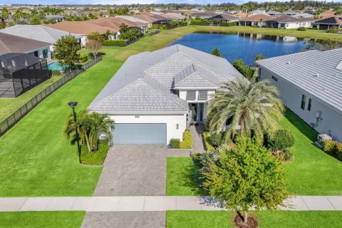House in Westlake, Florida 3 bedrooms, 275.55 sq.m. № 2088018