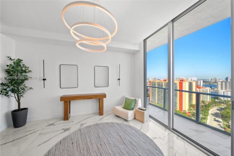 Copropriété à vendre à Sunny Isles Beach, Floride: 5 chambres, 345.78 m2 № 2051851 - photo 26