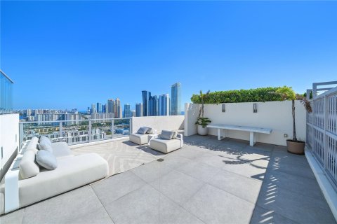 Copropriété à vendre à Sunny Isles Beach, Floride: 5 chambres, 345.78 m2 № 2051851 - photo 2