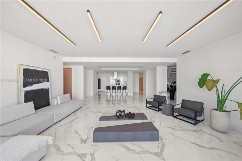 Copropriété à vendre à Sunny Isles Beach, Floride: 5 chambres, 345.78 m2 № 2051851 - photo 14