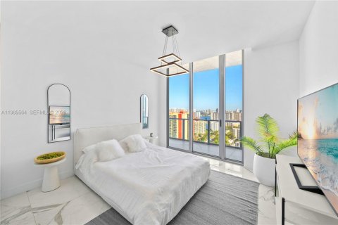 Copropriété à vendre à Sunny Isles Beach, Floride: 5 chambres, 345.78 m2 № 2051851 - photo 28