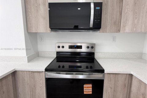 Купить виллу или дом в Лабель, Флорида 3 спальни, 120.03м2, № 1997474 - фото 8