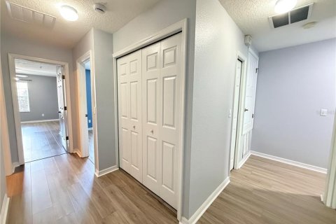 Touwnhouse à louer à Orlando, Floride: 3 chambres, 138.89 m2 № 2156505 - photo 13